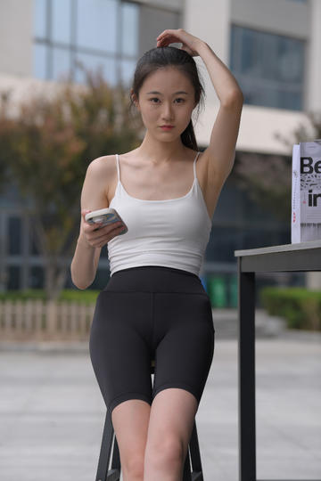 如何评价李嘉诚的一生？