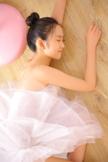 躁狂发作时的「愉悦感」是否具有欺骗性？如何区分病理性兴奋与健康状态下的兴奋？